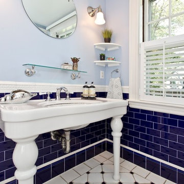 Stunning Antique Dutch Colonial in Lynnfield