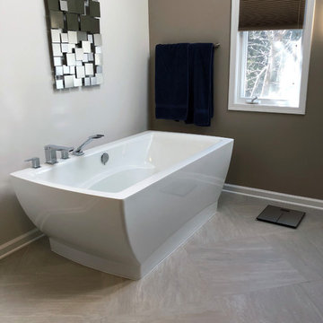 Grant Place Master Bath