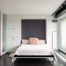 520 guest room