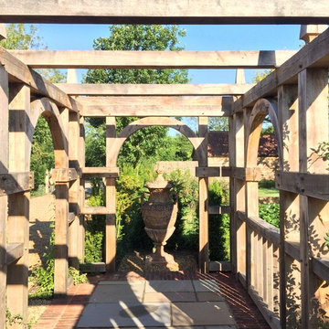 Bedfield Pergola