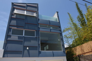 Photo of a modern home in Los Angeles.