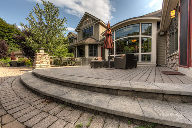 Example of an exterior home design in New York
