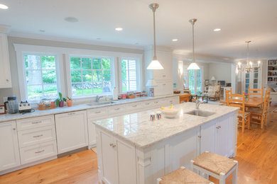 Inspiration for a transitional kitchen remodel in New York