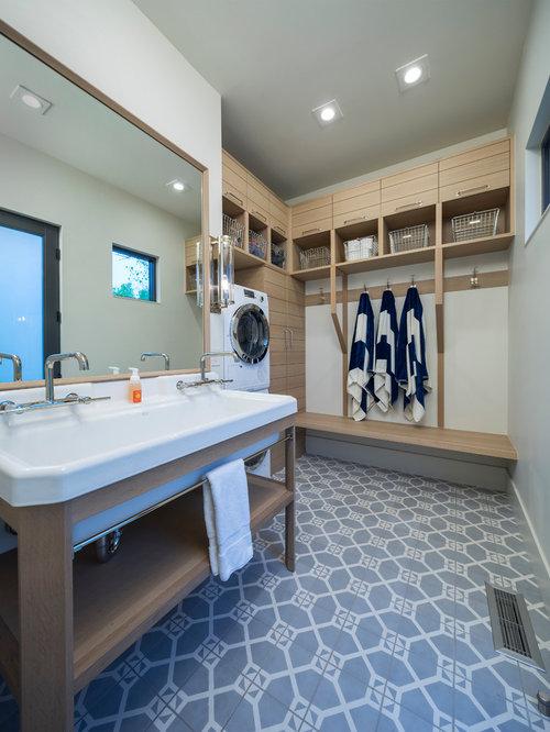 Best Pool Change Room Home Design Design Ideas & Remodel Pictures Houzz