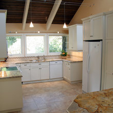Kitchen sink area