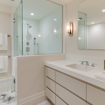 Palm Beach Towers Luxury Condominium