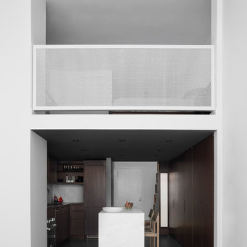Village Loft with Open Kitchen