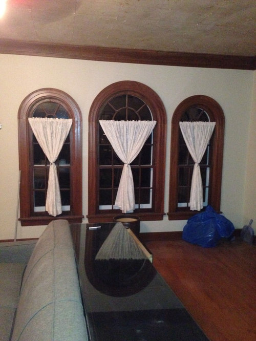 What color goes with cherry wood trim?