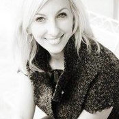 Lisa Nolan's photo