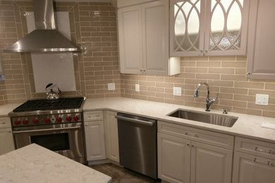 Inspiration for a contemporary kitchen remodel in New York