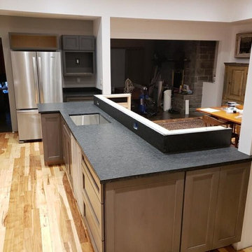 Thunder Bolt Kitchen