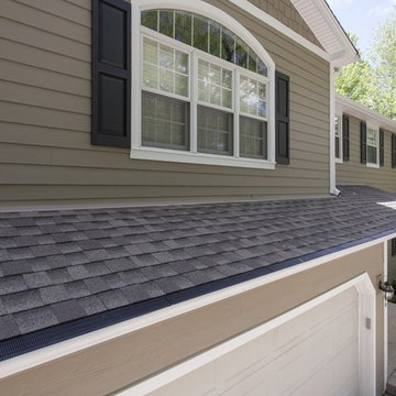 A Woodsy Exterior Upgrade with Hardie Cedarmill Siding