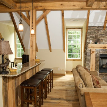 Williamsburg Timber Bonus Room