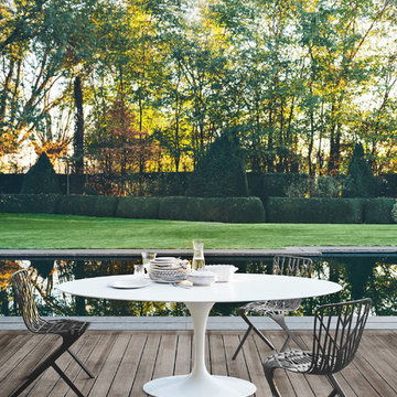 Saarinen Dining Table & Washington Skeleton Chairs from Knoll