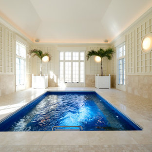 Mittelgroßer Klassischer Indoor-Pool in New York