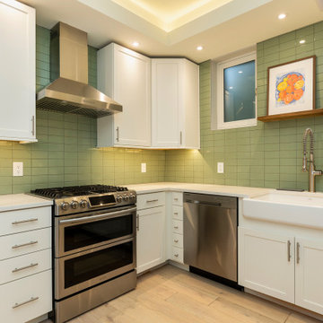 Queen Anne Mid-Century