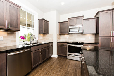 Transitional kitchen photo in Seattle