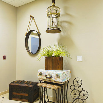 Re/max Vintage Inspired Lobby
