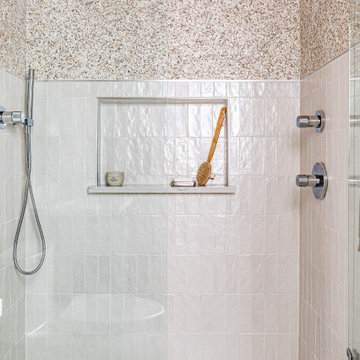 Modern Minnow Hall Bathroom
