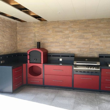 Cuisine exterieur, Habillage mural en parement de pierre