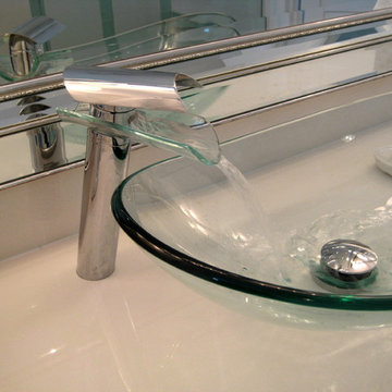 Sink and faucet close up!