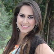 Thais Maciel's photo