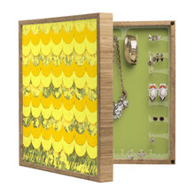 closets (organization)