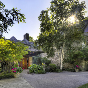 Award winning Architectural delight offering incredible boating access to Erie I
