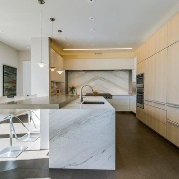 Crema Calacatta Kitchen