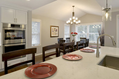 Kitchen - kitchen idea in New York