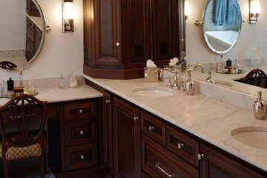 Bathroom - bathroom idea in Atlanta
