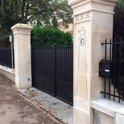 Les Pleins - Alu Trad - Pont-Aven - Home Fencing And Gates