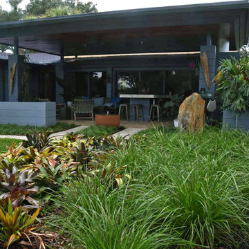 Mid-Century Modern Garden