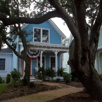 East Beach Cottage Court