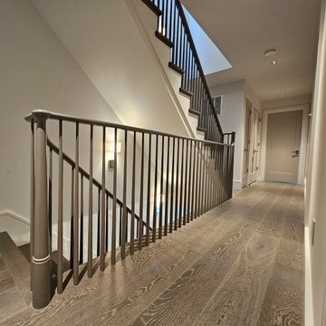 Project #112 | Traditional Staircase with Continuous Rail System