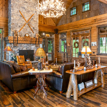 Mountain Lodge at Pinchot Forest