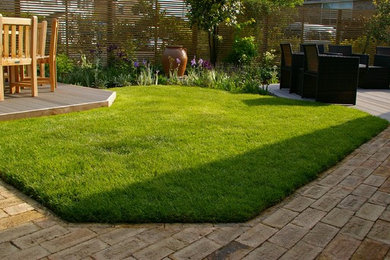 This is an example of a contemporary garden in Sussex.