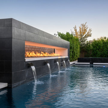 Cobblestone Court