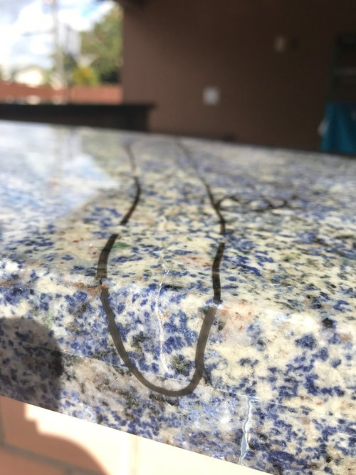 CRACK IN GRANITE COUNTERTOP