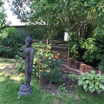 Ein Garten wird im Feng Shui redesigned