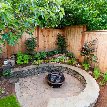 Hawthorne Natural Garden