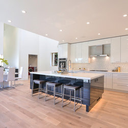 Los Gatos House - Undercabinet Lighting