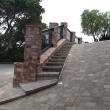 retaining wall and drive way