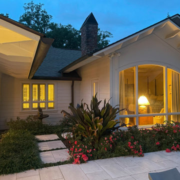 Bailey Pool Cabana