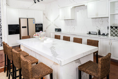Example of a kitchen design in Houston