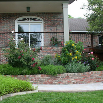 Traditional garden in Northwest Hills