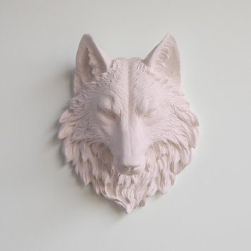 Wolf Head Wall Mount, Pink