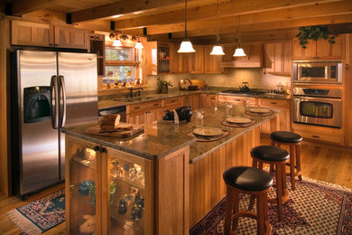 Example of a mountain style kitchen design in Huntington