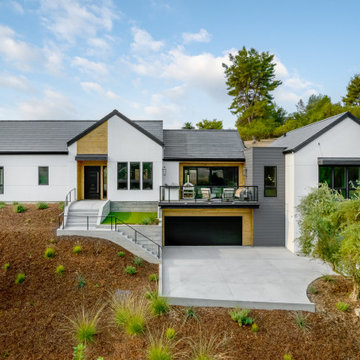 Front View - Entire House