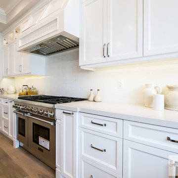 Acama Traditional Cape Cod Backsplash